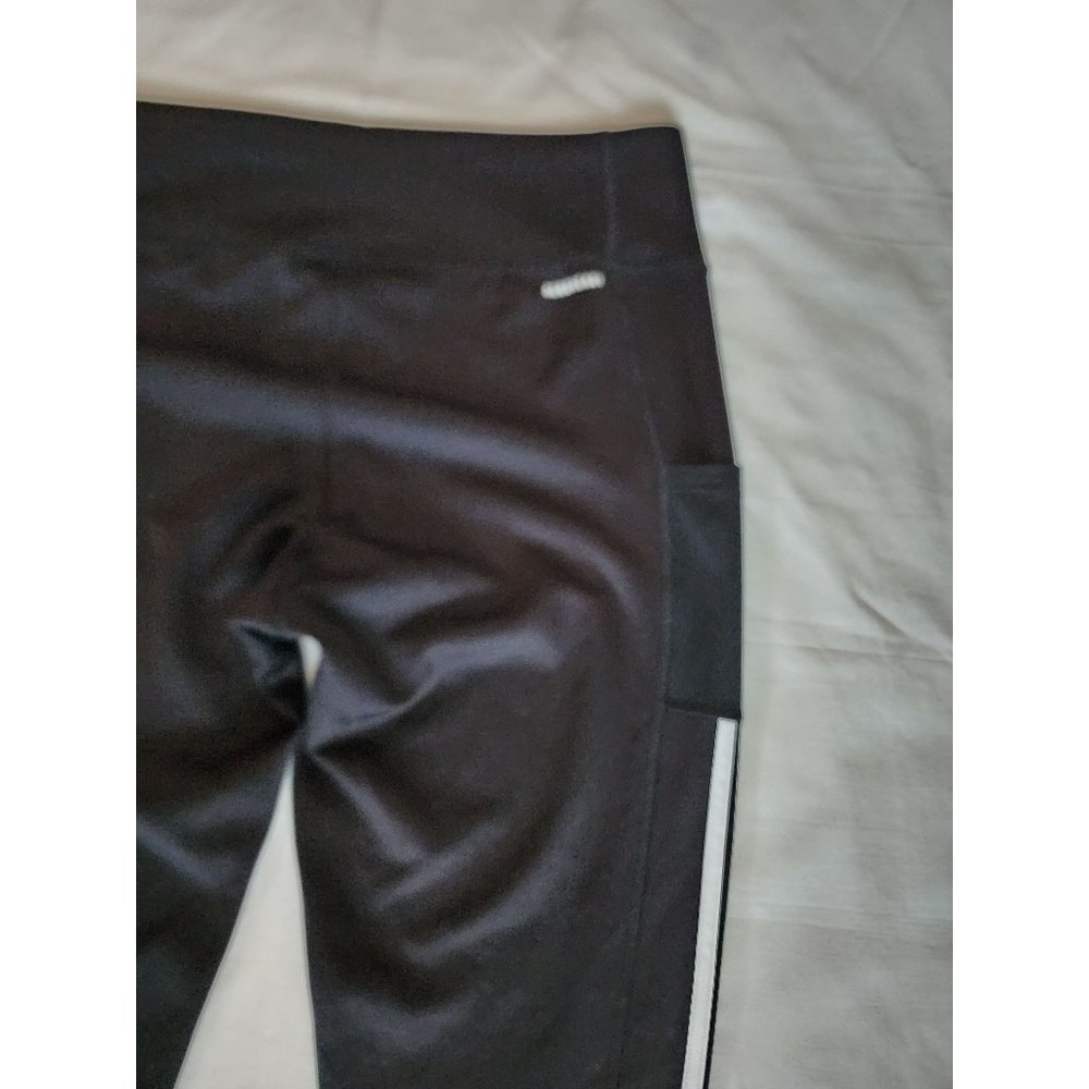 Adidas Women's Black 3-Stripes AEROREADY‎ Tight Fit Legging Pants Size Large - Picture 4 of 9